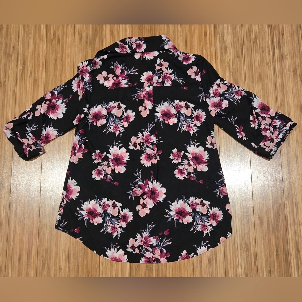NWOT BCX Floral Black and Pink Women's Top - Picture 7 of 9
